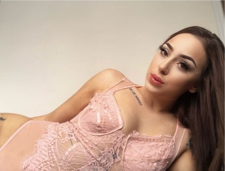 Foto desnuda filtrada de OnlyFans de Skye