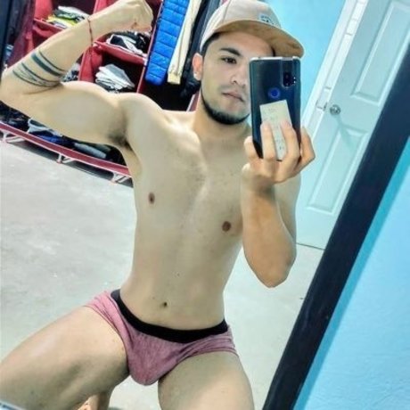 Foto desnuda filtrada de OnlyFans de Noah Sg