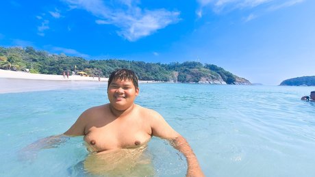 Foto desnuda filtrada de OnlyFans de Oat