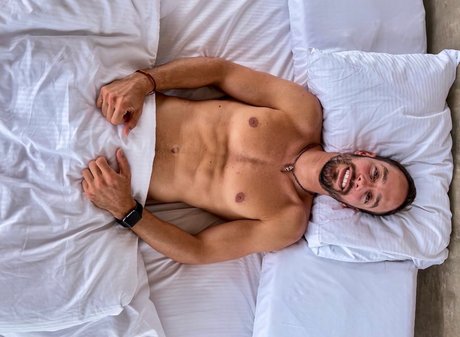 Foto desnuda filtrada de OnlyFans de David Yones
