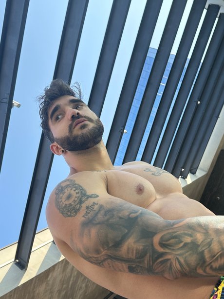 Foto desnuda filtrada de OnlyFans de Luis Occhiello