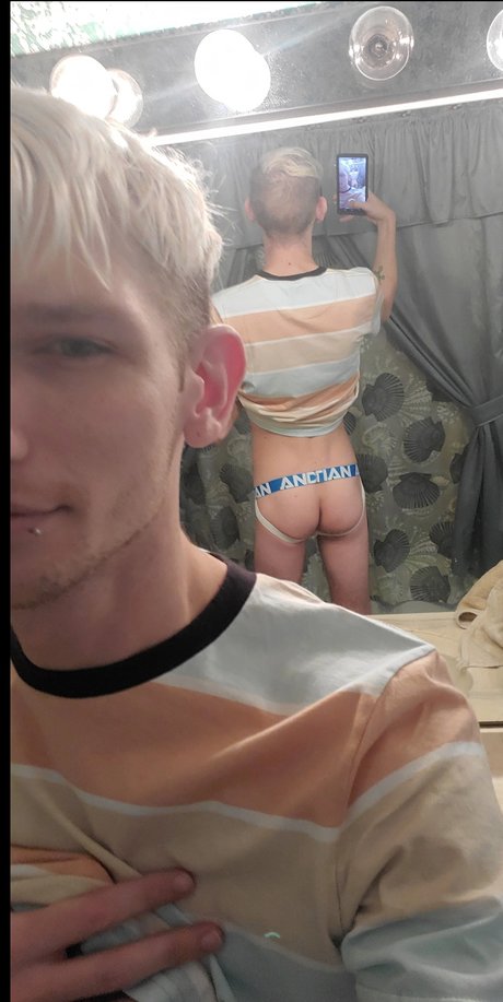 Foto desnuda filtrada de OnlyFans de Nicolas Ryan