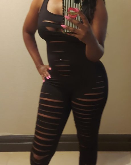 Foto desnuda filtrada de OnlyFans de Hot Chocolate