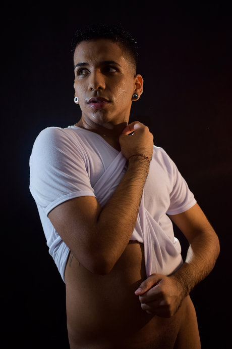 Foto desnuda filtrada de OnlyFans de Roy