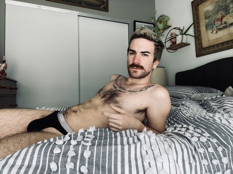 Foto desnuda filtrada de OnlyFans de Underwear Junkie