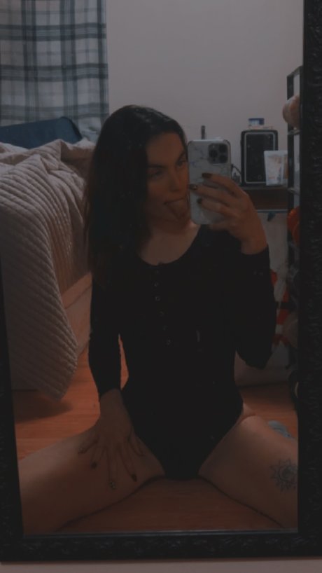 Issa Autymn