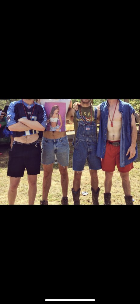 Foto desnuda filtrada de OnlyFans de Country Frat