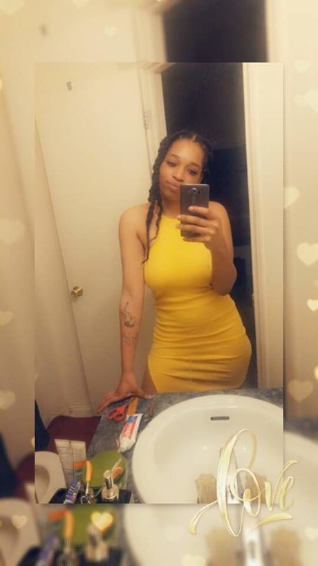 Foto desnuda filtrada de OnlyFans de Malaysia
