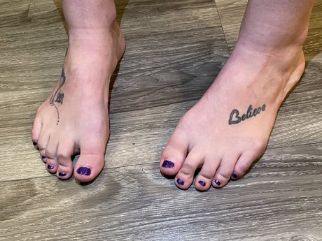 Foto desnuda filtrada de OnlyFans de Kays Cute Feet 