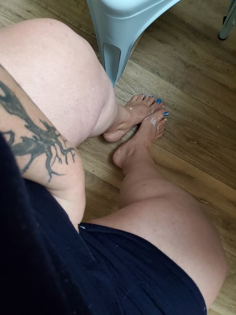 Foto desnuda filtrada de OnlyFans de Feetfrenzy
