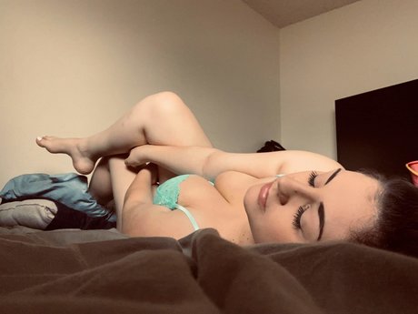 Foto desnuda filtrada de OnlyFans de Courtney Cares