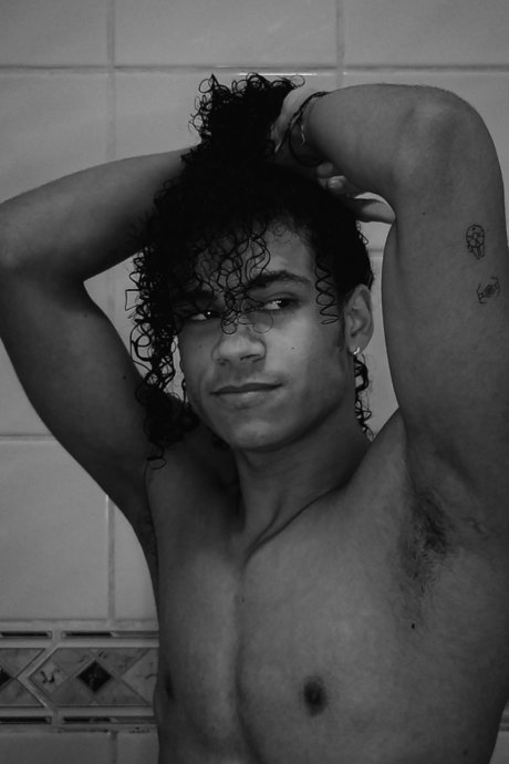 Foto desnuda filtrada de OnlyFans de Guilherme Santos