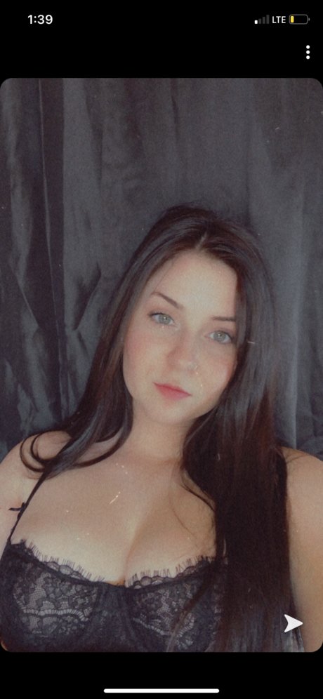 Foto desnuda filtrada de OnlyFans de Deanna Brutsman
