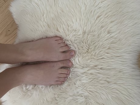 Foto desnuda filtrada de OnlyFans de Piedinibruttini