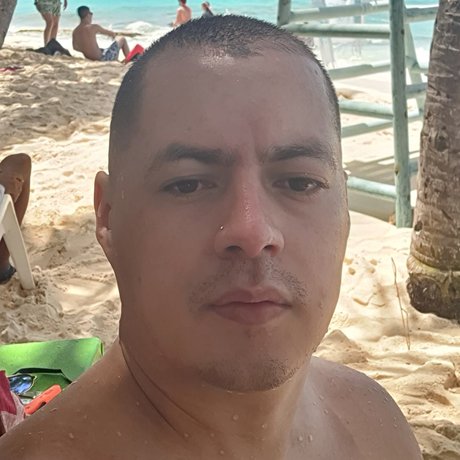 Foto desnuda filtrada de OnlyFans de Deivys