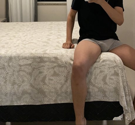 Foto desnuda filtrada de OnlyFans de Hey