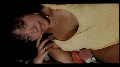 Foto desnuda filtrada de OnlyFans de Issa