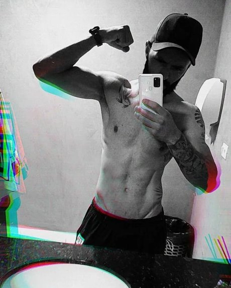 Foto desnuda filtrada de OnlyFans de Joo Paulo