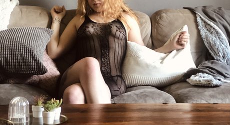 Foto desnuda filtrada de OnlyFans de Lola Montez