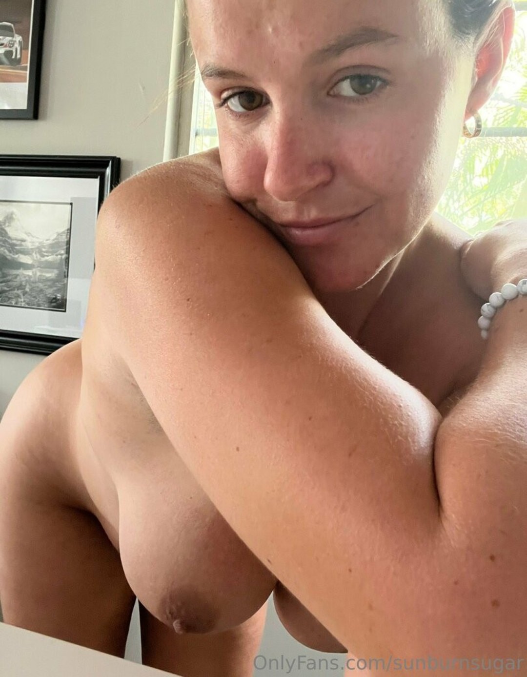 Foto desnuda filtrada de OnlyFans de Sunburnsugar #48 Foto desnuda filtrada de OnlyFans de Sunburnsugar #48