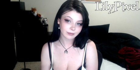Foto desnuda filtrada de OnlyFans de Lilypixel