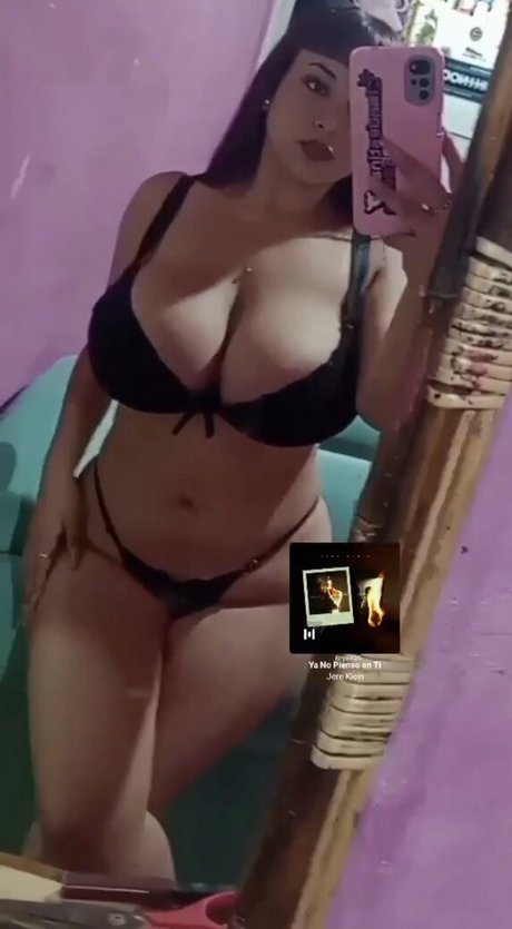 Foto desnuda filtrada de OnlyFans de Jeenni2
