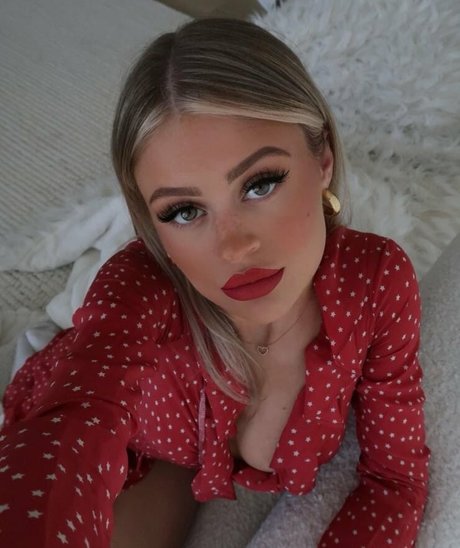 Foto desnuda filtrada de OnlyFans de Natalie Ganzhorn