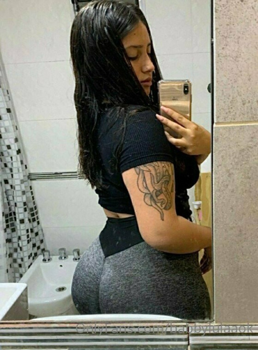 Foto desnuda filtrada de OnlyFans de Lulabybbok #6 Foto desnuda filtrada de OnlyFans de Lulabybbok #6