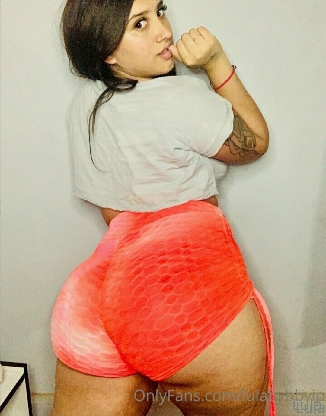 Foto desnuda filtrada de OnlyFans de Lulabybbok #7 Foto desnuda filtrada de OnlyFans de Lulabybbok #7