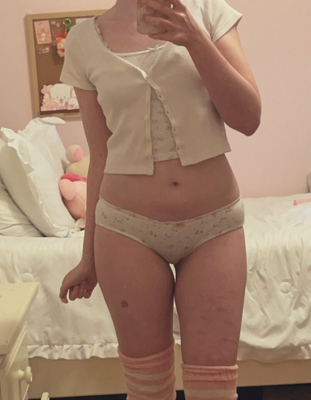 Foto desnuda filtrada de OnlyFans de Muffinsmuffins222 #3 Foto desnuda filtrada de OnlyFans de Muffinsmuffins222 #3