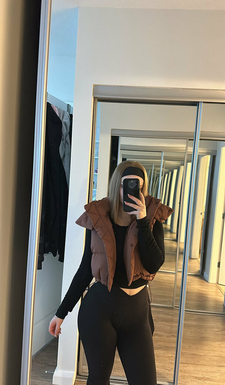 Foto desnuda filtrada de OnlyFans de Miamonet