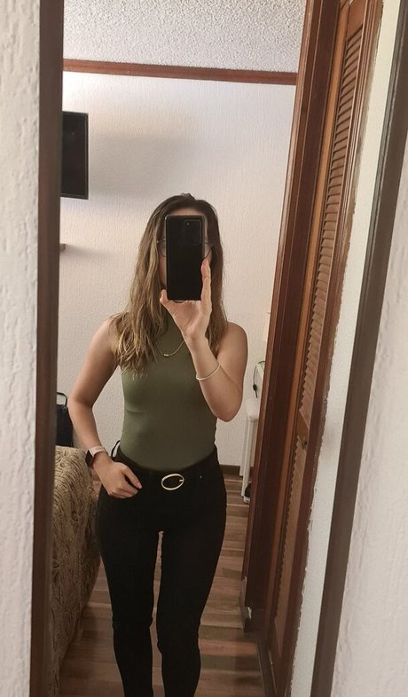 Foto desnuda filtrada de OnlyFans de Anahotsw