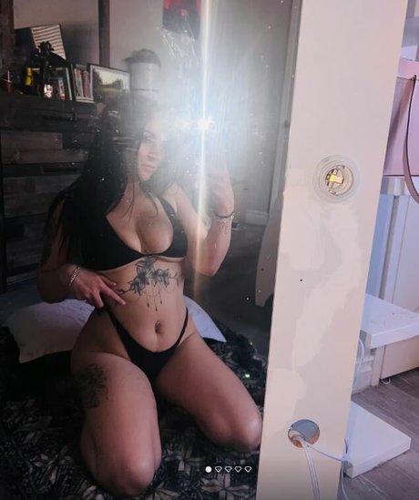 Foto desnuda filtrada de OnlyFans de Krybaybee