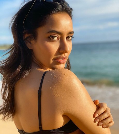Foto desnuda filtrada de OnlyFans de Neha Sharma