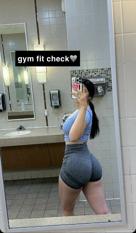 Foto desnuda filtrada de OnlyFans de Ayelenn