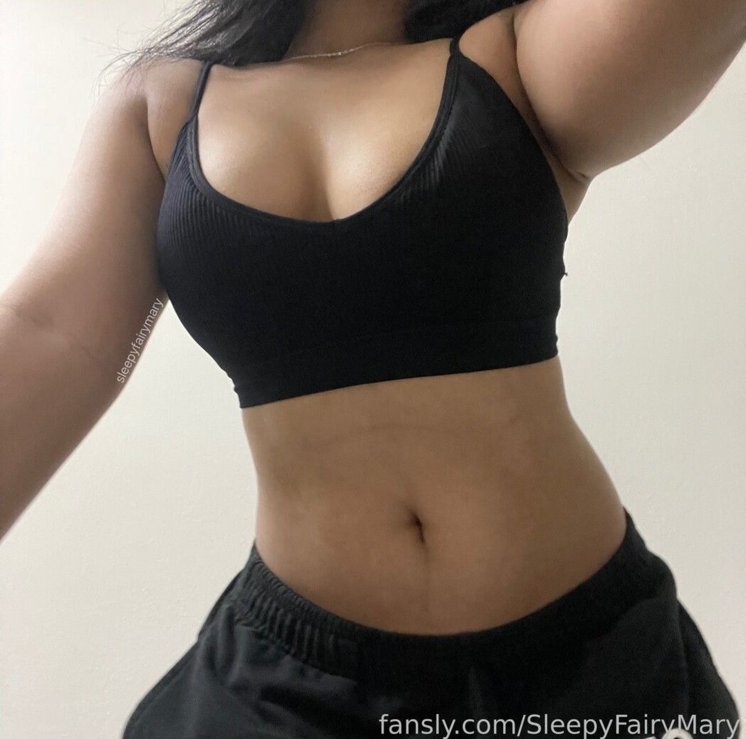 Foto desnuda filtrada de OnlyFans de Fairy Mary #143 Foto desnuda filtrada de OnlyFans de Fairy Mary #143