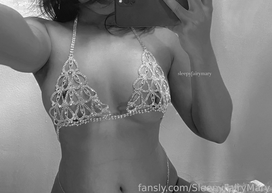 Foto desnuda filtrada de OnlyFans de Fairy Mary #67 Foto desnuda filtrada de OnlyFans de Fairy Mary #67