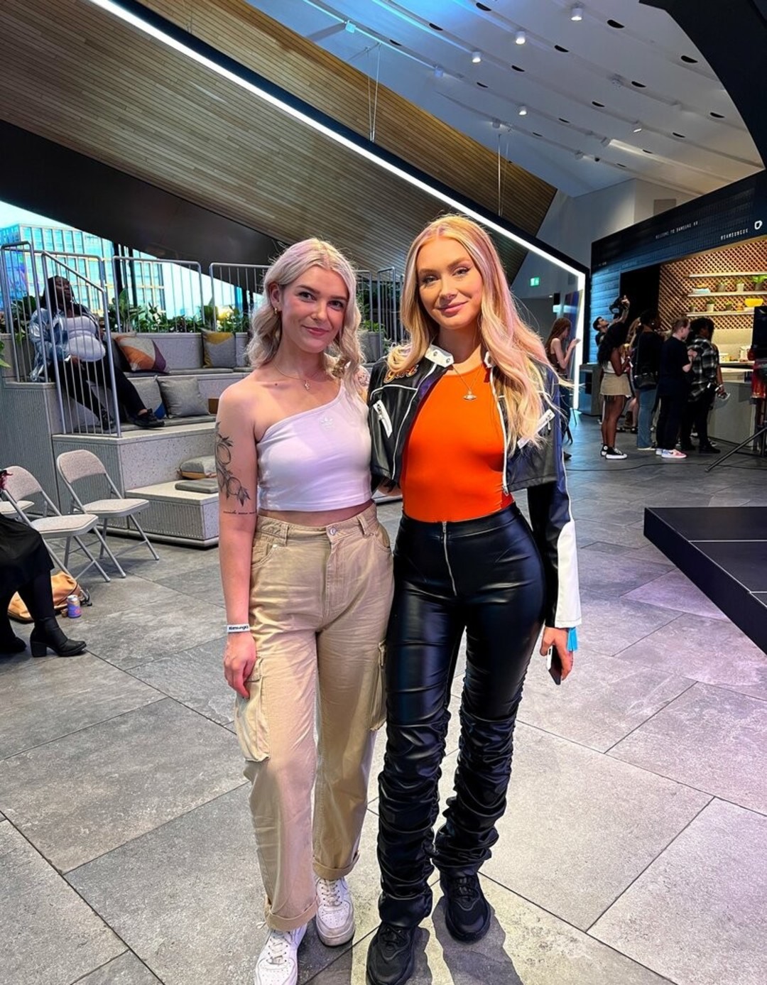 Foto desnuda filtrada de OnlyFans de Emmalition #56 Foto desnuda filtrada de OnlyFans de Emmalition #56