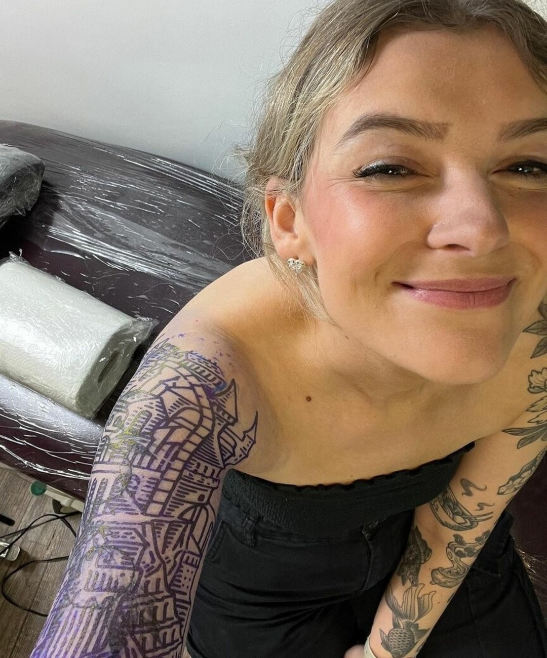 Foto desnuda filtrada de OnlyFans de Emmalition #60 Foto desnuda filtrada de OnlyFans de Emmalition #60