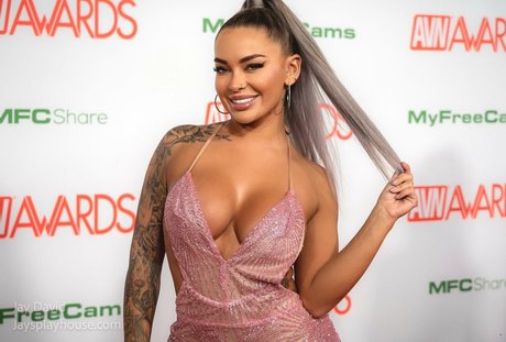 Itshayleydavies_free