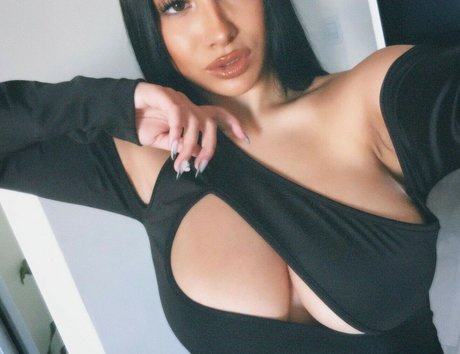Foto desnuda filtrada de OnlyFans de Zoefernanddez
