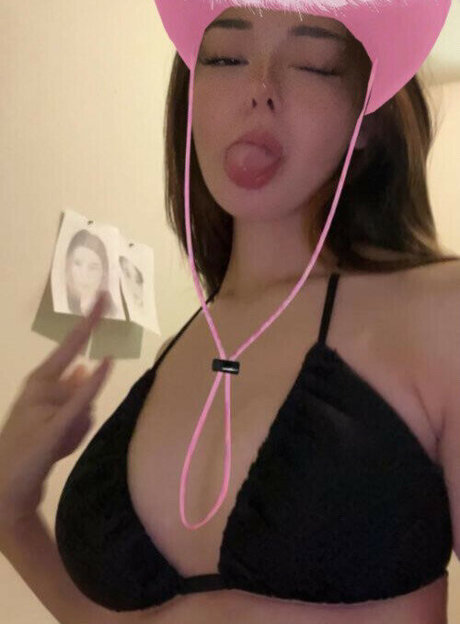Foto desnuda filtrada de OnlyFans de Carly Mai