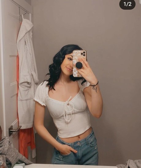 Foto desnuda filtrada de OnlyFans de Onyxcherrie