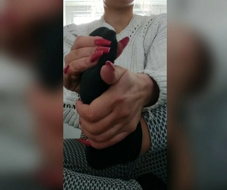 Phatassbitch93