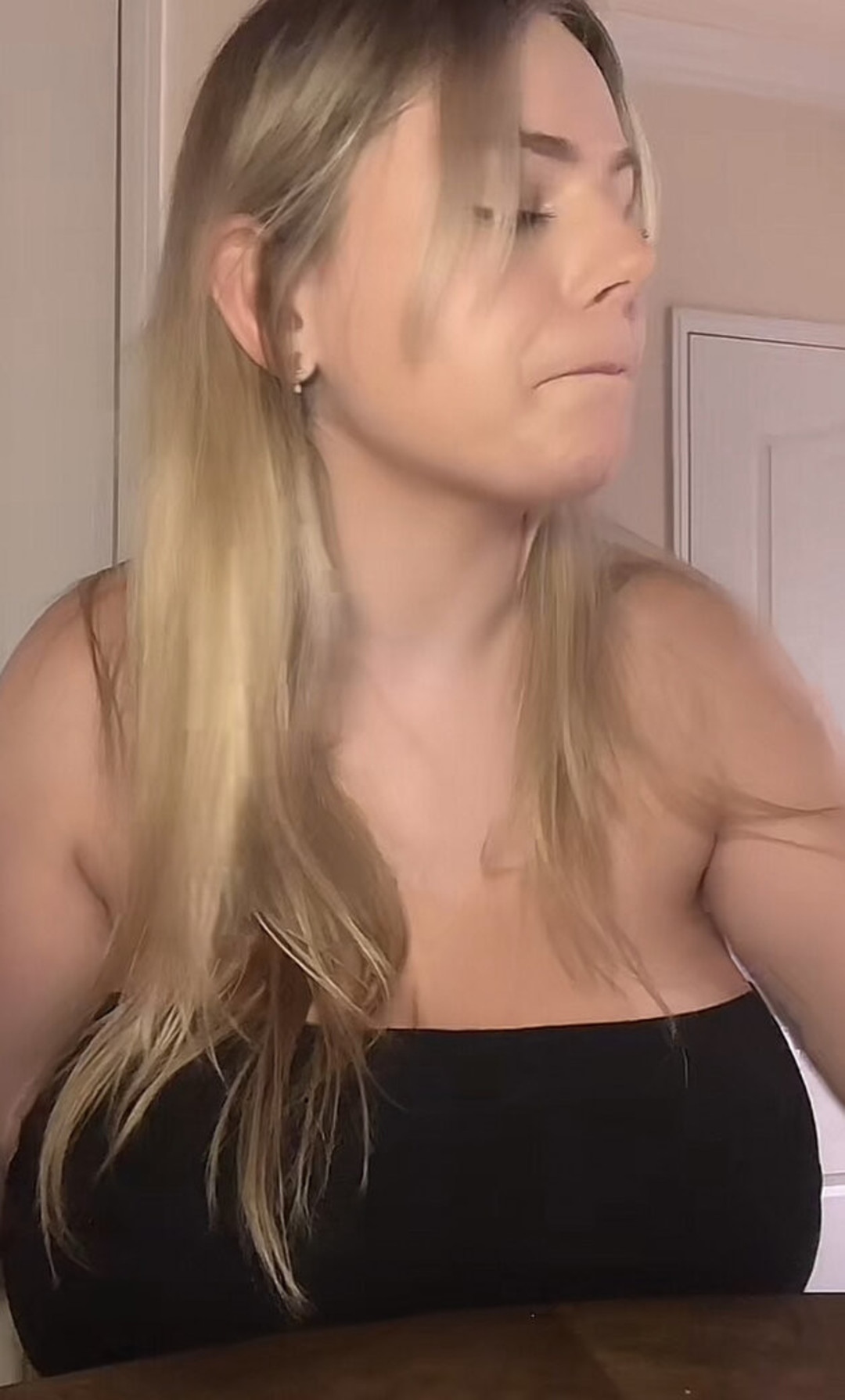 Foto desnuda filtrada de OnlyFans de Emspensiveemily #12 Foto desnuda filtrada de OnlyFans de Emspensiveemily #12