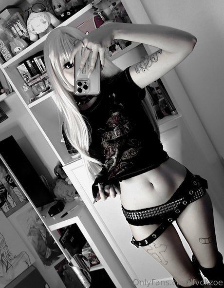 Fvckzoe