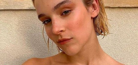 Foto desnuda filtrada de OnlyFans de Pommelien Thijs