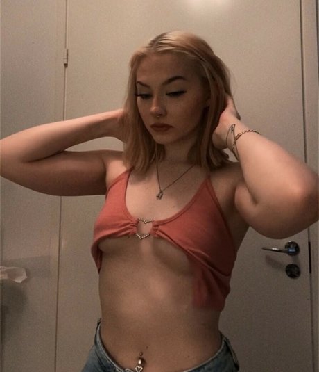 Miranda Felicia