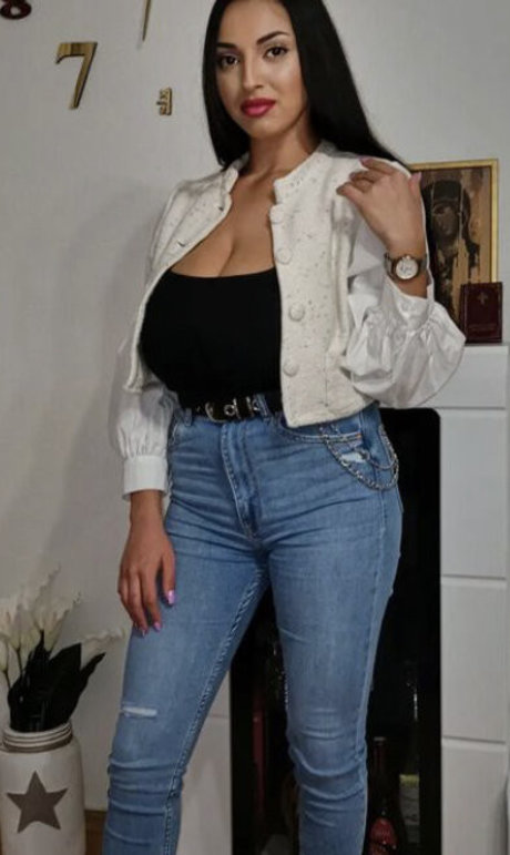 Foto desnuda filtrada de OnlyFans de Ivana Milojevic