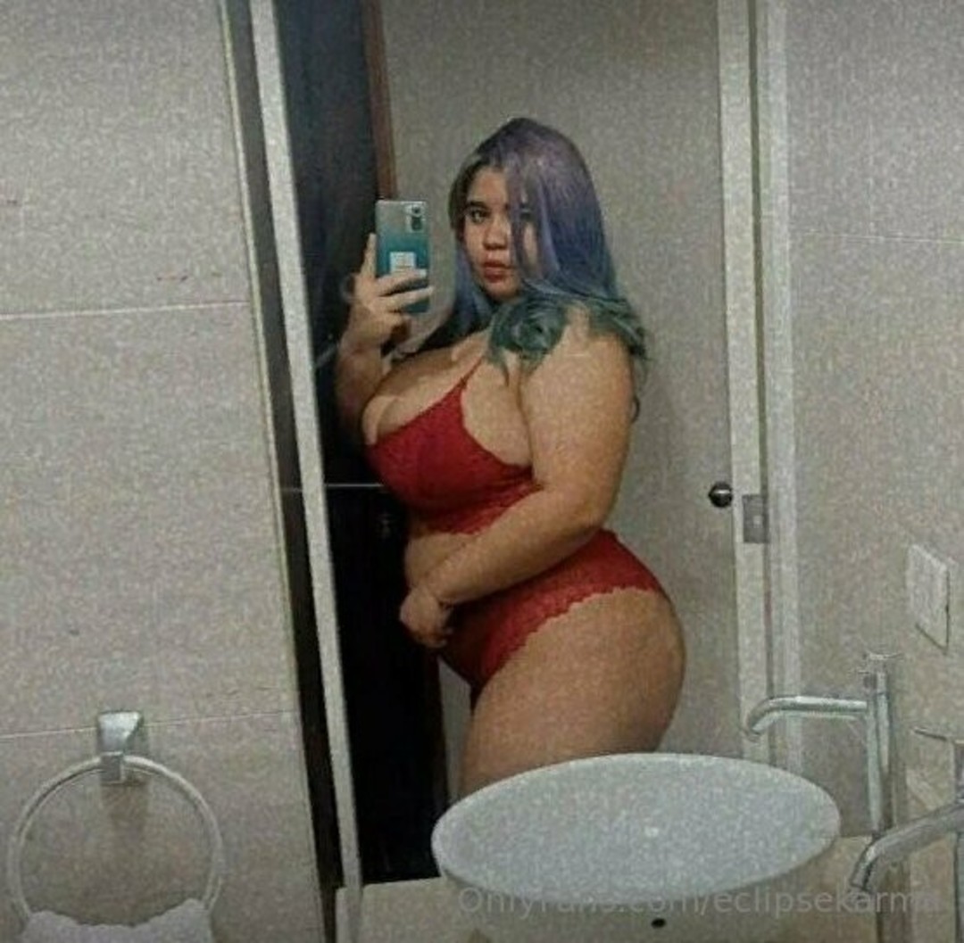 Foto desnuda filtrada de OnlyFans de Eclipsekarma #169 Foto desnuda filtrada de OnlyFans de Eclipsekarma #169